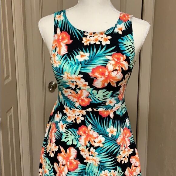 PINK Victoria's Secret Summer Skater Dress XSMALL - Picture 6 of 9